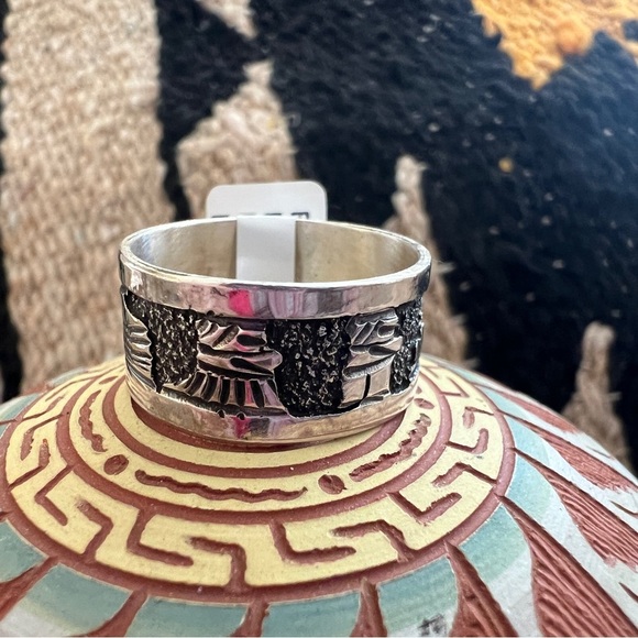 ❤️ Signed Elaine Becenti Story Teller Ring Size 9.5 Sterling Silver Unisex Band - Picture 4 of 12